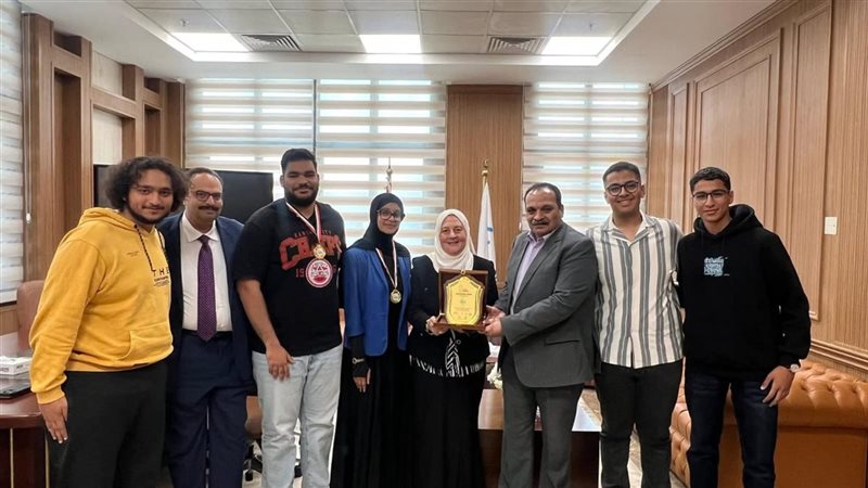 جامعة بنها الاهلية،