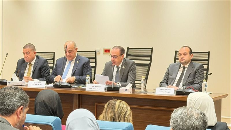 اجتماع لجنة الصحة