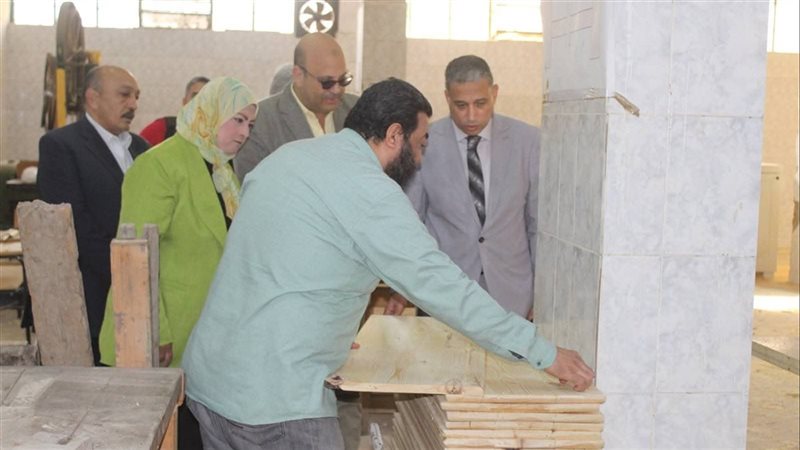  جولة تفقدية داخل