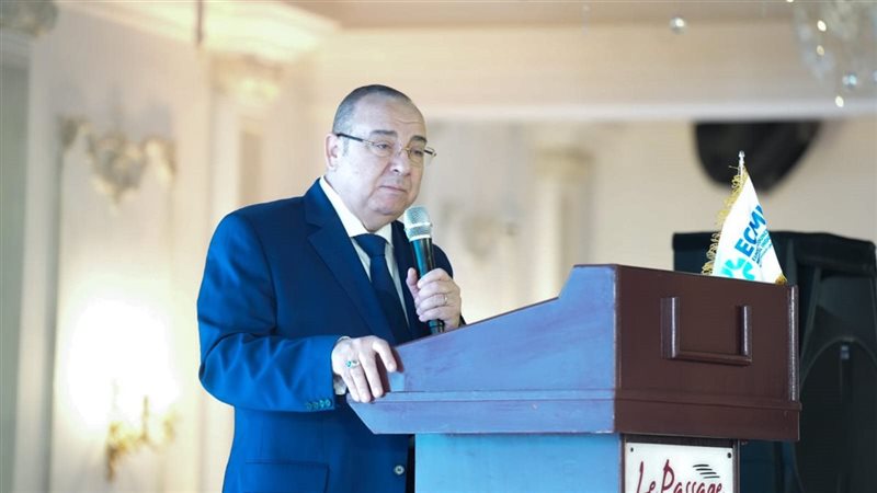  د محيي حافظ رئيس