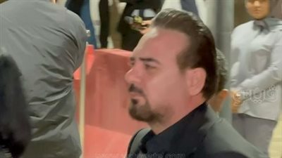 ملامح الحزن تسيطر على وائل جسار في عزاء هاني شاكر