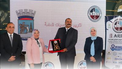 ميناء دمياط يشارك في ملتقى المرأة للبحث والابتكار البحري بالإسكندرية