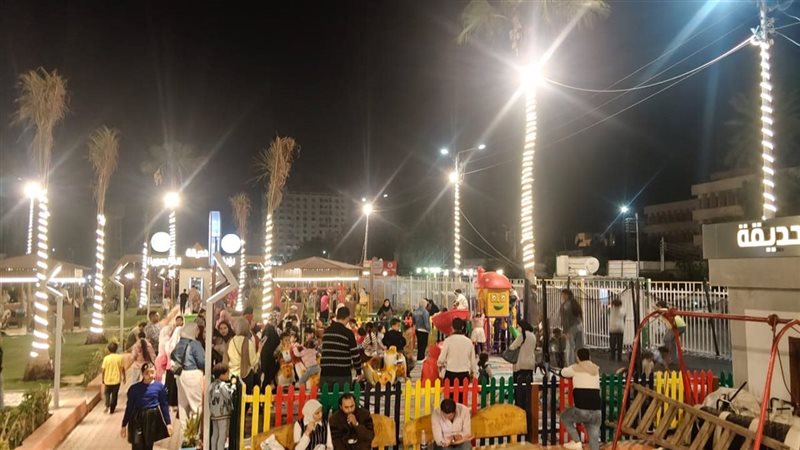 اقبال علي حدائق المنصورة،