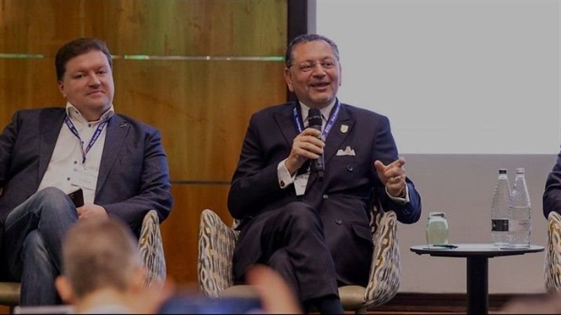 نائب رئيس جامعة القاهرة