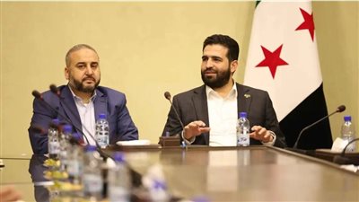 الاتحاد الأوروبي يرفع العقوبات عن وزيري الداخلية والدفاع السوريين