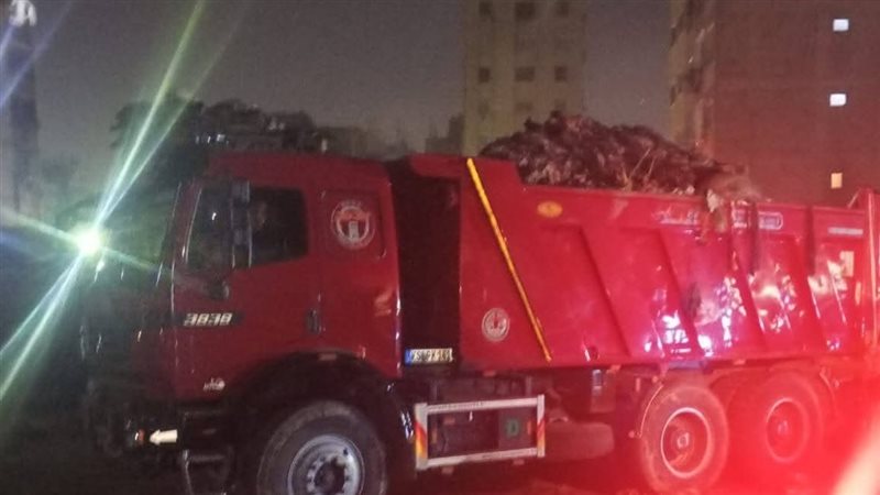 رفع 650 طن مخلفات