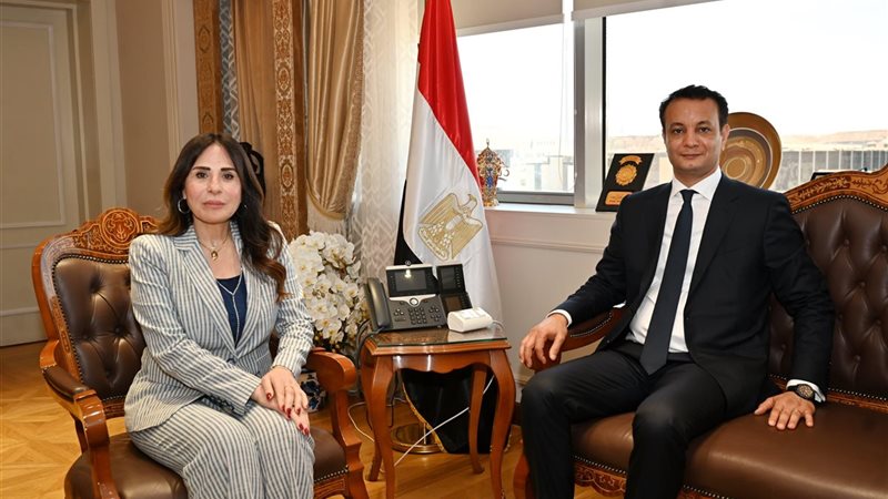 وزيرة الإسكان