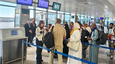 إير كايرو تسير أولى رحلات حجاج إيطاليا من ميلانو