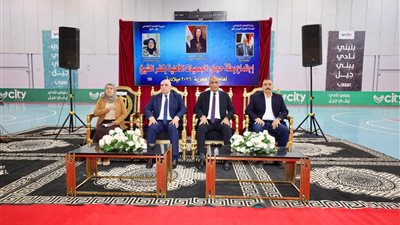 محافظ كفر الشيخ يشهد فعاليات تسليم جوازات السفر لحجاج الجمعيات الأهلية (صور)