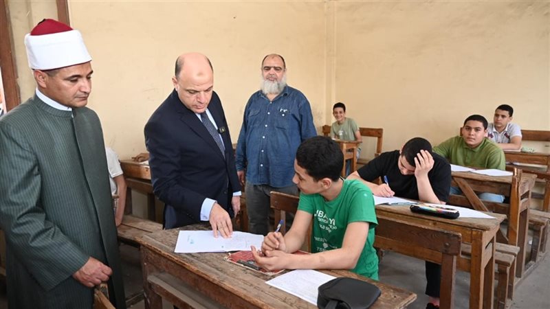 محافظ الغربية يتفقد