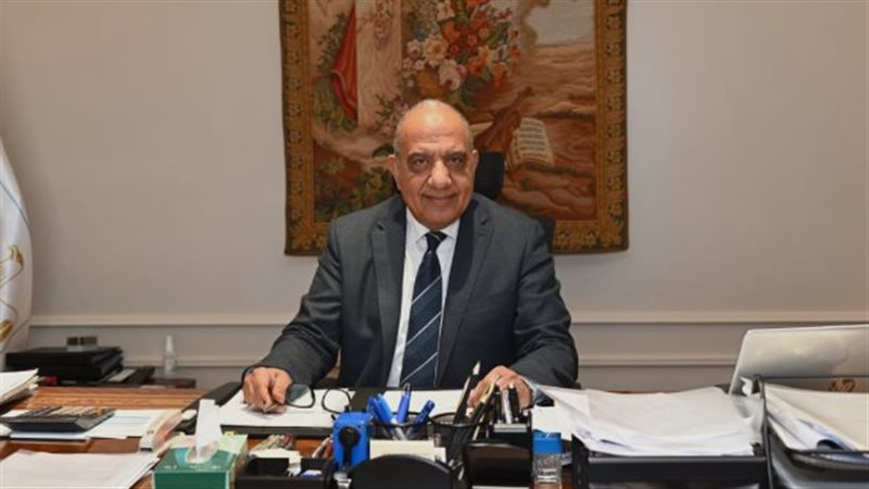  وزير الكهرباء والطاقة