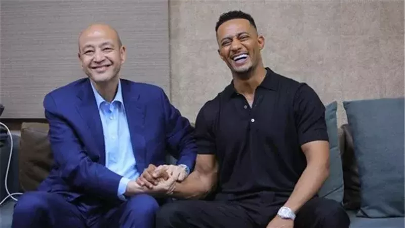 عمرو أديب ومحمد رمضان،
