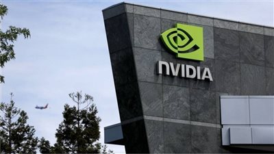 تجاوزت جوجل وآبل، إنفيديا تتجاوز 5.5 تريليون دولار وتصبح أعلى قيمة سوقية في العالم