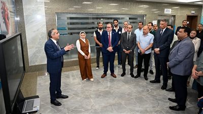 محافظ جنوب سيناء يفتتح وحدة القسطرة القلبية بمجمع الفيروز الطبي