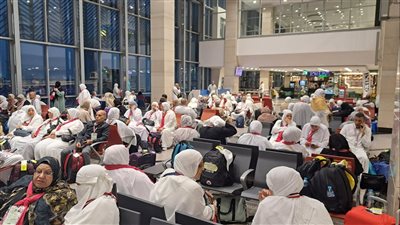 التضامن: وصول ثاني أفواج حجاج الجمعيات الأهلية بالقليوبية إلى الأراضي المقدسة