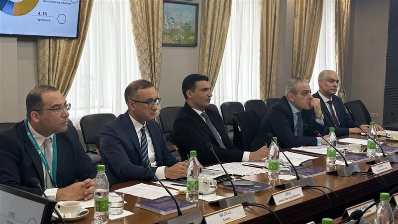 اجتماع المهندس خالد