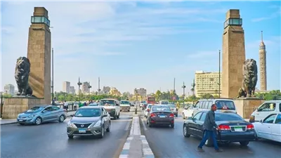 إعادة فتح كوبري قصر النيل أمام حركة السيارات