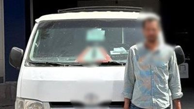 ضبط سائق ميكروباص بالبحيرة لتقاضيه أجرة زائدة بعد تداول فيديو