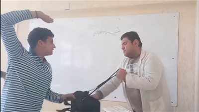 أول تعليق من 