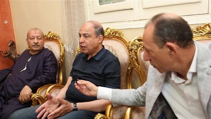 65 مدرسة و5 يابانية