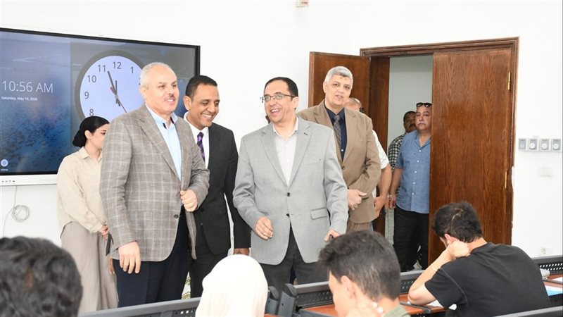 الدكتور ناصر مندور