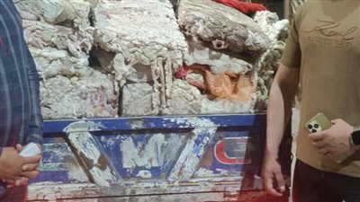 تموين الفيوم يتحفظ على تروسيكل محمل بدهون حيوانية فاسدة