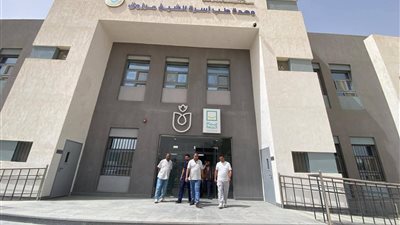 محافظ الوادي الجديد: إنهاء إجراءات تسليم الوحدات الصحية بعدد من قرى الفرافرة