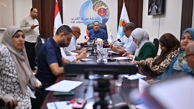 رئيس مياه القناة يتابع استعداد استقبال فصل الصيف بمحافظات الإقليم 