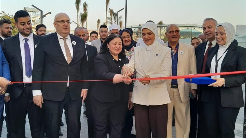 افتتاح الملتقى الأول