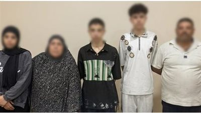 مشاجرة بالأسلحة البيضاء وإصابة شخصين في الخصوص بسبب خلافات الجيرة 