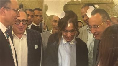 وزيرا الثقافة والتعليم العالي يفتتحان معرض 