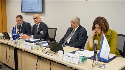 مجلس أمناء جامعة عين شمس الأهلية يتابع استعدادات الفصل الدراسي الجديد