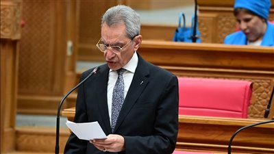 وزير الشؤون النيابية يكشف حقيقة سحب مشروع 