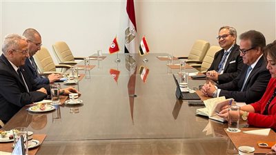 وزير الصحة ونظيره التونسي يبحثان سبل تعزيز التعاون في مجالات الأمن الصحي