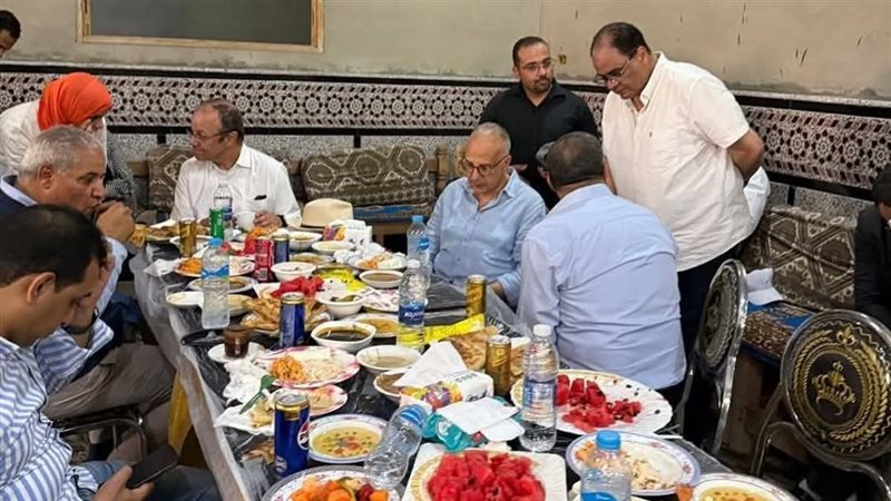 “فطير ومش وجبنة قديمة”،