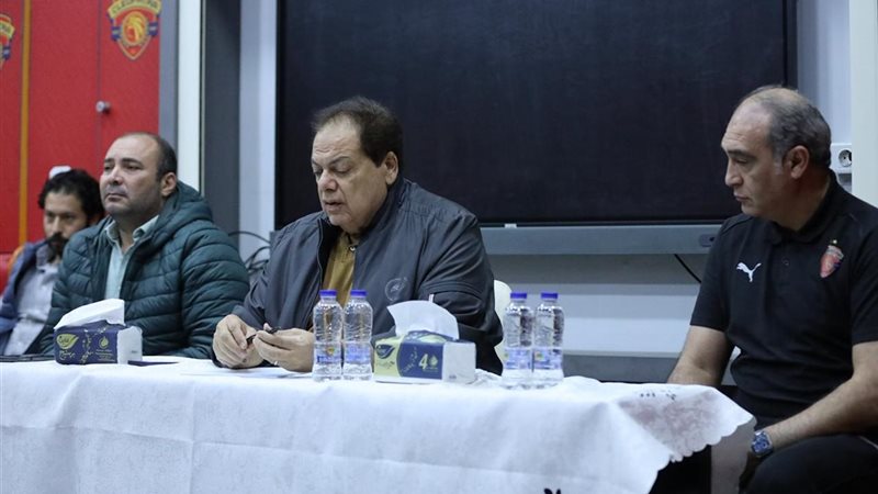محمد أبو العينين،
