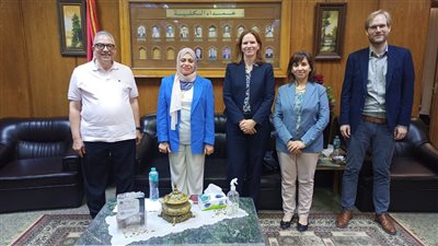 جامعة عين شمس تبحث التعاون المشترك مع رئيسة الهيئة الألمانية للتبادل العلمي 