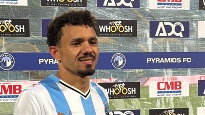 زلاكة أفضل لاعب بمباراة بيراميدز وسموحة بالدوري (صور)