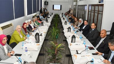 أبرزها الامتحانات، مجلس التعليم والطلاب بجامعة عين شمس يناقش 5 ملفات مهمة 