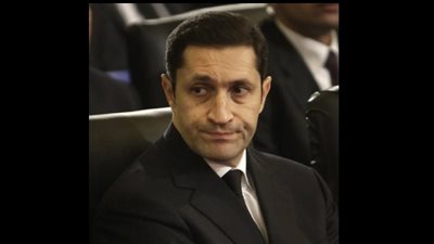 ربنا يسترها على مصر مش ناقصين، علاء مبارك يثير الجدل بشأن تفشي وباء الإيبولا