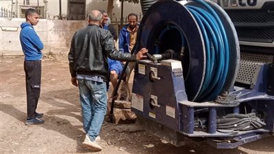 مياه الشرقية: حملات توعية لأصحاب محال الجزارة وتطهير خطوط الصرف 