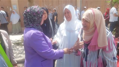 تضامن الإسكندرية تودع آخر أفواج حجاج الجمعيات