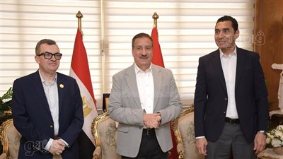 محافظ بورسعيد يستقبل وزيري التخطيط والرياضة لتفقد عدد من المنشآت (صور) 