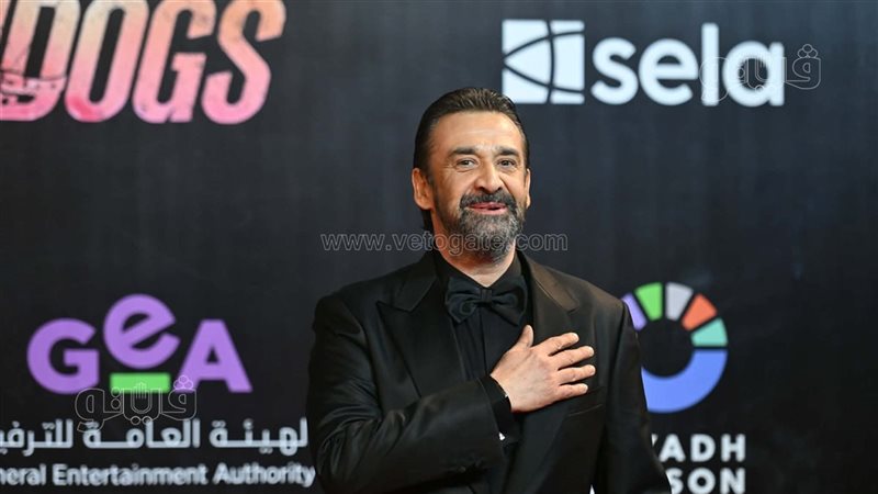 كريم عبد العزيز 