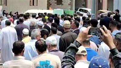مات بطائرة العودة إلى مصر، تشييع جثمان 