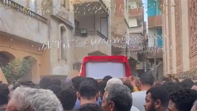 تشييع جثمان ربة منزل لقيت مصرعها على يد زوجها بقرية السيفا في طوخ
