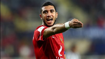 رامي ربيعة ينضم لمعسكر منتخب مصر (صورة)