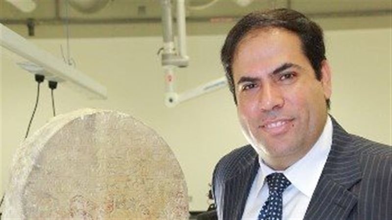 الدكتور حسين عبد