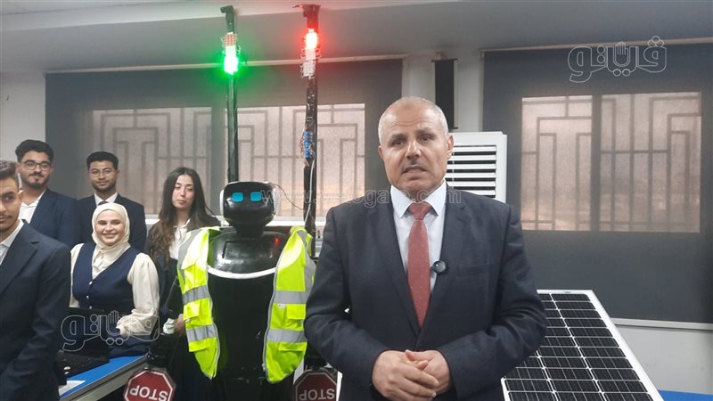 الدكتور ناصر مندور