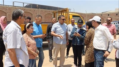 محافظ القليوبية يتفقد قطعة أرض لإنشاء شلتر لإيواء الكلاب الضالة بالخانكة